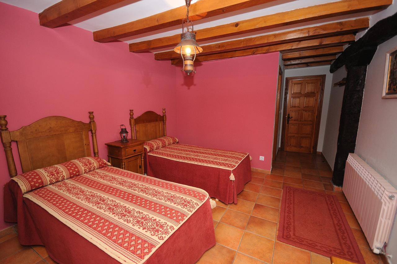 Hôtel Ventilla Del Tirabeque à Villacomparada de Rueda Extérieur photo