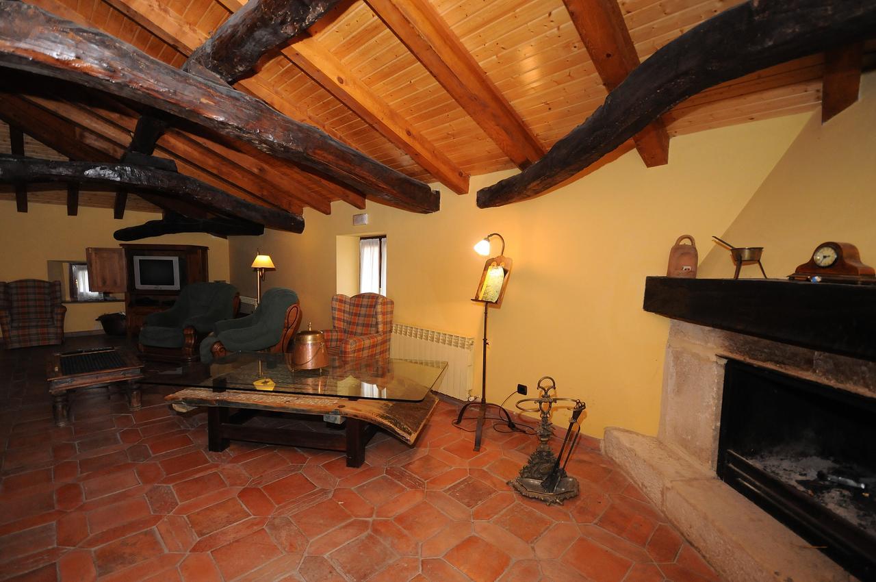 Hôtel Ventilla Del Tirabeque à Villacomparada de Rueda Extérieur photo