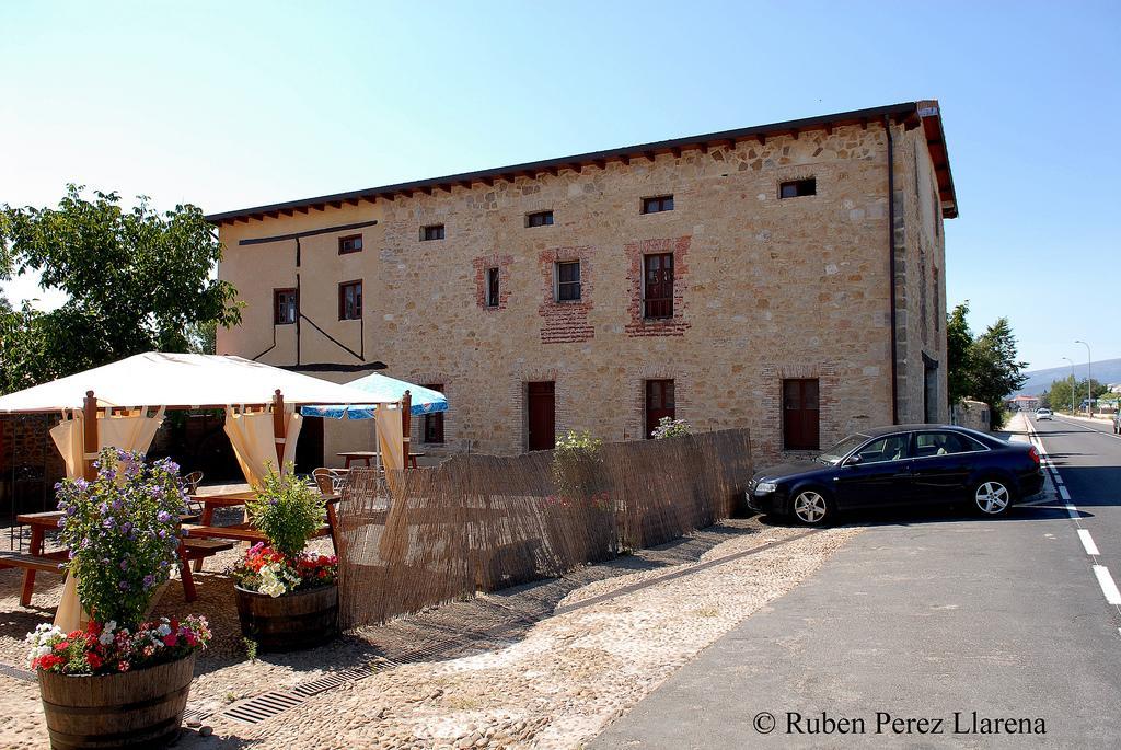 Hôtel Ventilla Del Tirabeque à Villacomparada de Rueda Extérieur photo